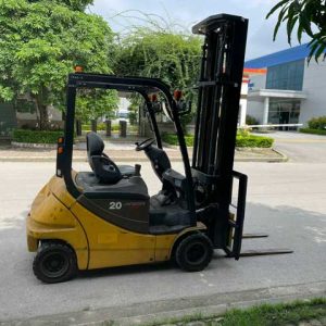 XE NÂNG ĐIỆN 2 TẤN KOMATSU FB20-12-01