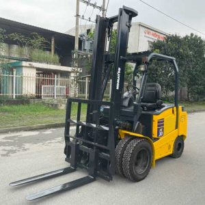 XE NÂNG ĐIỆN 3 TẤN KOMATSU FE30-1-01