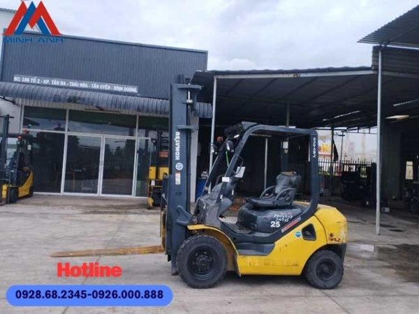 XE NÂNG DẦU 2.5 TẤN KOMATSU FD25T-17-310935