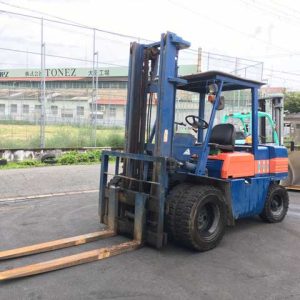 XE NÂNG DẦU 3.5 TẤN KOMATSU FD35T-5-36916