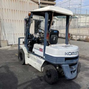 XE NÂNG XĂNG 2 TẤN KOMATSU FG20-11-01