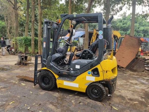 XE NÂNG DẦU 1.5 TẤN KOMATSU FD15C-21-01