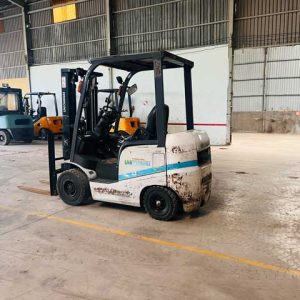 XE NÂNG DẦU 1.8 TẤN UNICARRIERS FD18T14-01