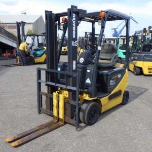 XE NÂNG ĐIỆN 1 TẤN KOMATSU FB10-12-01