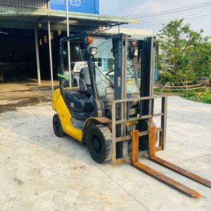 XE NÂNG DẦU 2.5 TẤN KOMATSU FD25T-17-02